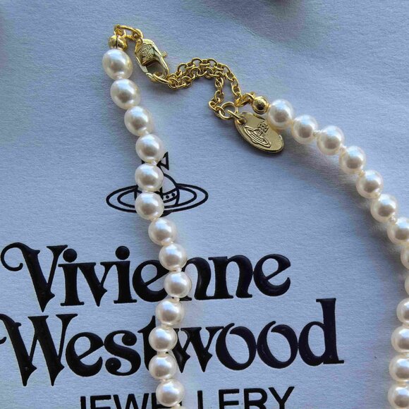 Women's White One Row Pearl Safety Pin Gold Orb Necklace - Picture 4 of 6